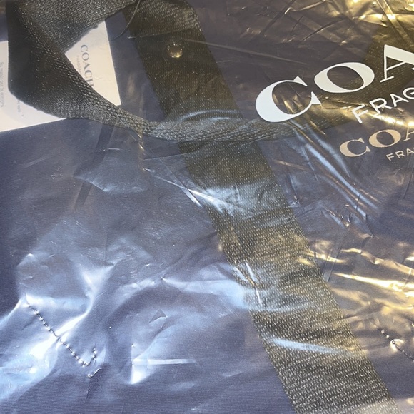 πͺπ»π¦πͺπ»β’π΅ COACH x Alpha ViBes π΅β’ π¦πͺπ»π¦ - Picture 10 of 10